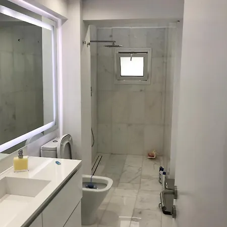 דירה Panoramic View - Penthouse עיר רודוס